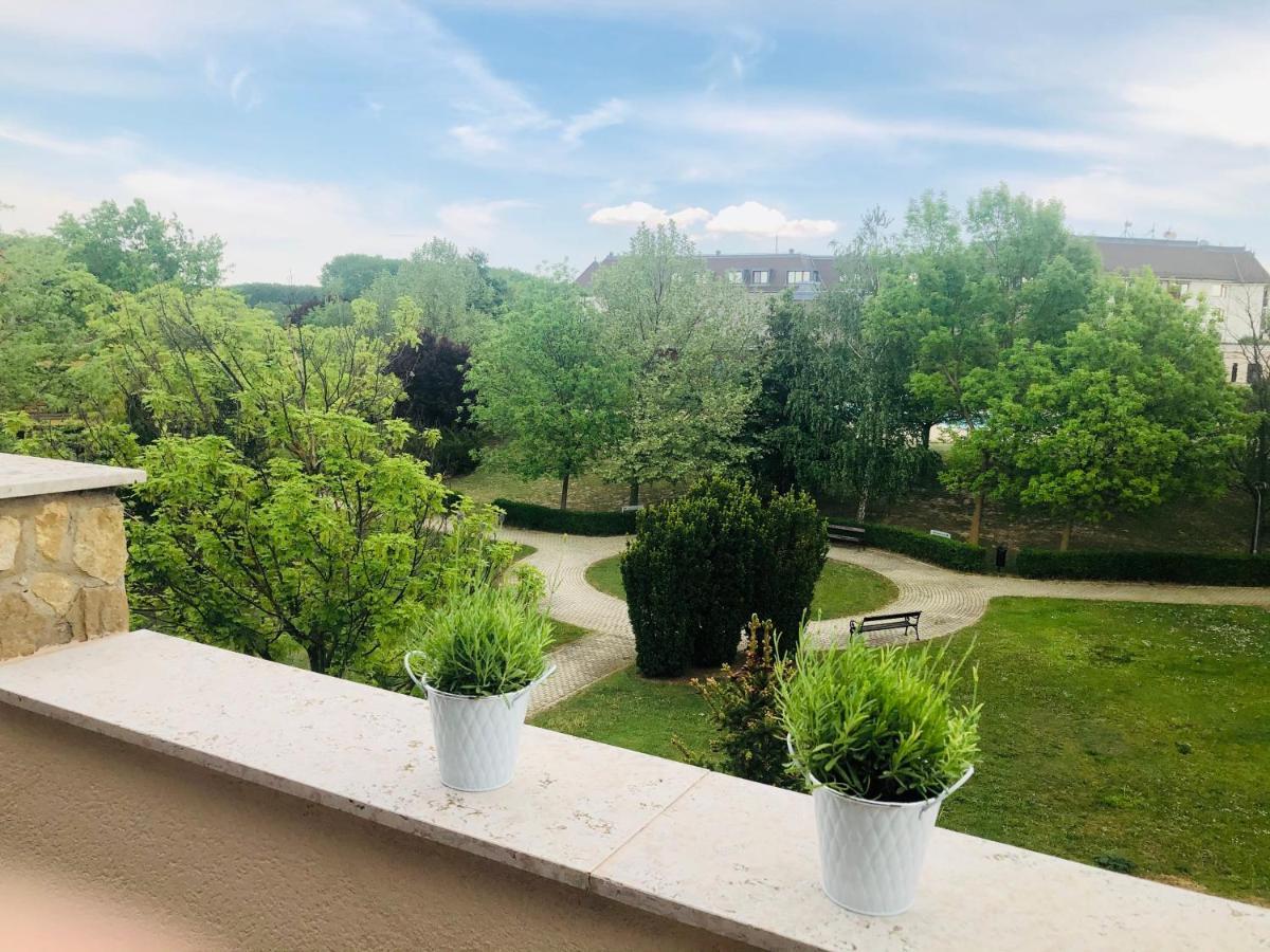 Birdland Apartman Бюк Экстерьер фото
