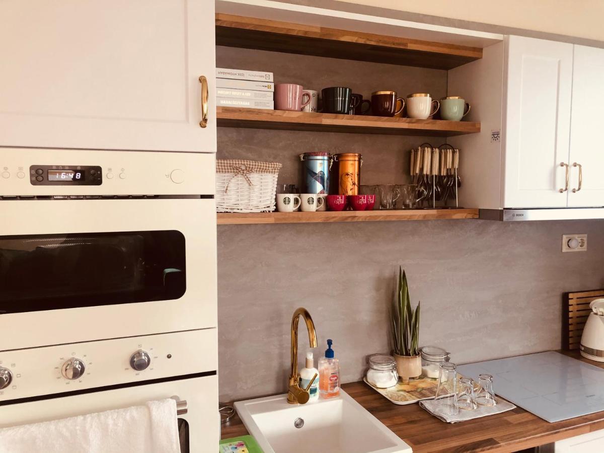 Birdland Apartman Бюк Экстерьер фото